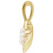 14K Yellow 3-Stone Cultured White Seed Pearl Family Shell Pendant