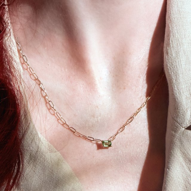 Sterling Silver 6x4 mm Natural Peridot Solitaire 18" Necklace