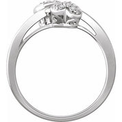 10K White Gold Natural Diamond Heart Promise Ring with 1/10 CTW and .06 CTW