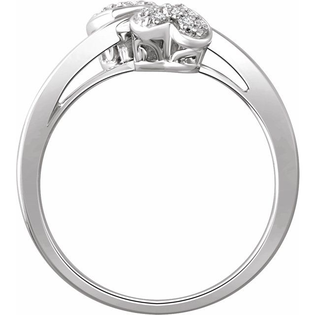 10K White Gold Natural Diamond Heart Promise Ring with 1/10 CTW and .06 CTW