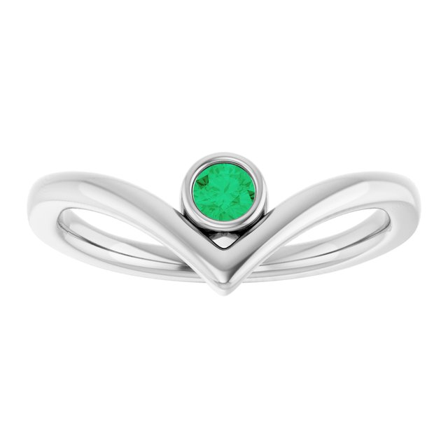 Sterling Silver Lab-Grown Emerald Bezel-Set V Ring