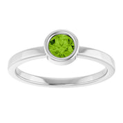14K White 4.5 mm Natural Peridot Ring