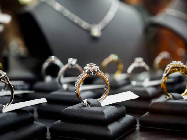 Quick Jewelry Repair Solutions for the Fashion-Forward and Time-Starved