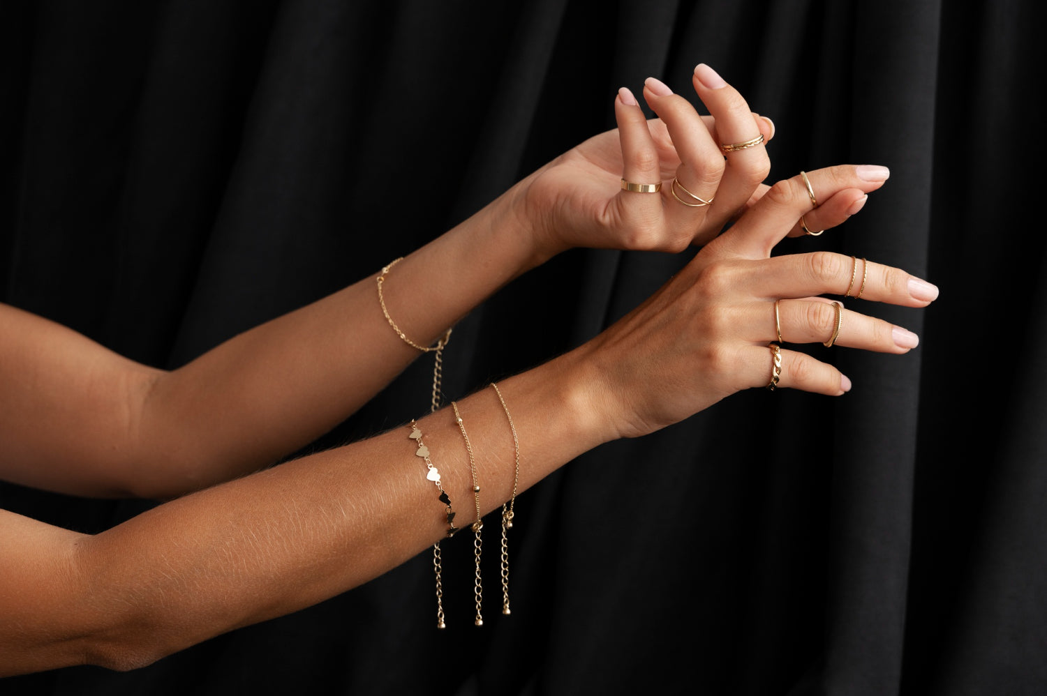 The Best Gold Jewelry for Everyday Wear