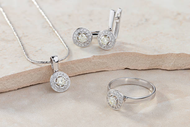 10 Silver Jewelry Styles You Can't Miss