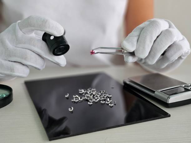 Lab-Grown Diamonds vs. Natural Diamonds