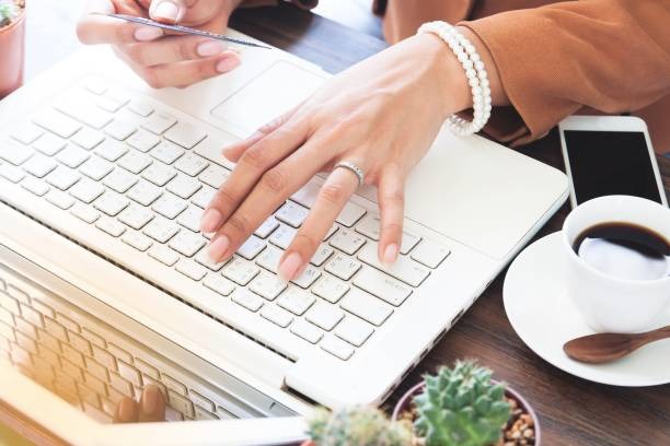 How to Buy Jewelry Online Safely: The Ultimate Guide