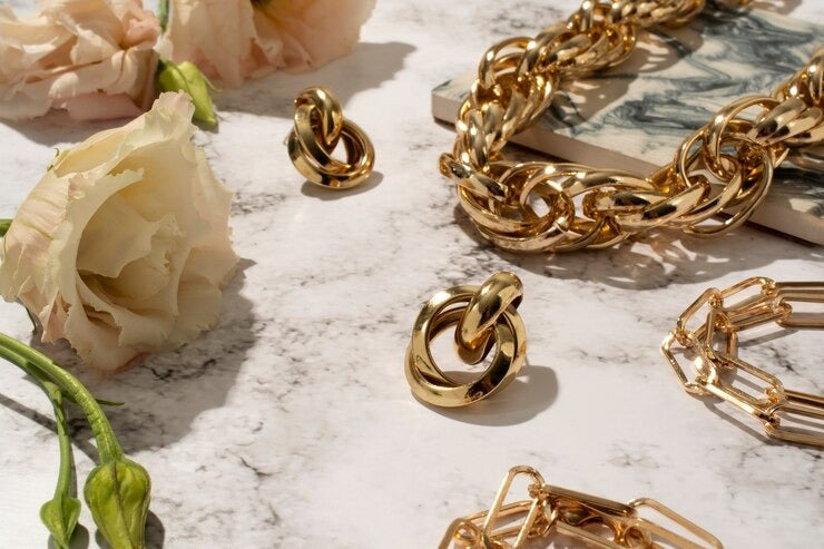 Top 10 Jewelry Trends for 2024: What's Hot in the World of Accessories