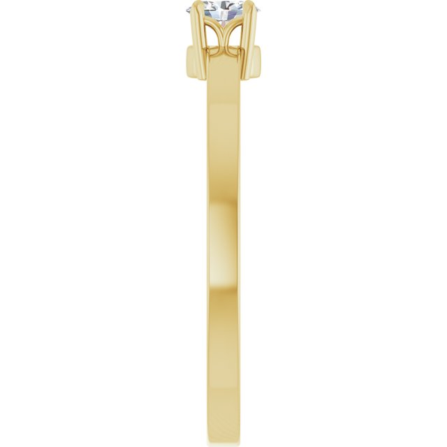 14K Yellow 1/6 CT Lab-Grown Diamond Ring