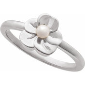 14K White Cultured White Seed Pearl Floral Ring