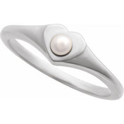 Platinum Cultured White Akoya Pearl Heart Ring