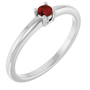 14K White Natural Garnet Mozambique Ring