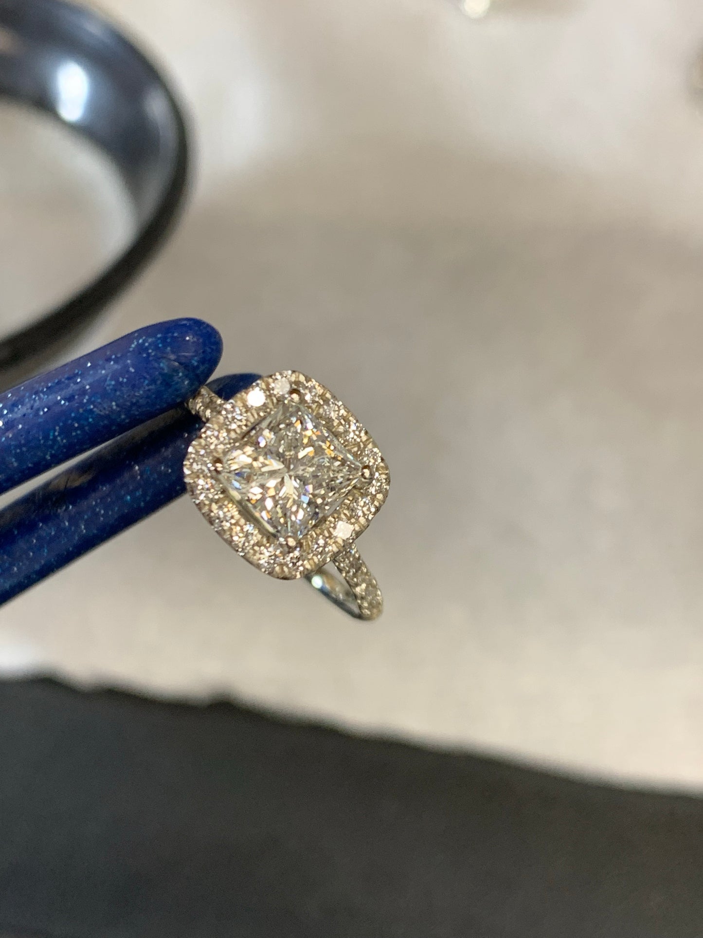 18k Real Diamond Ring JG-1901-3168 – Jewelegance